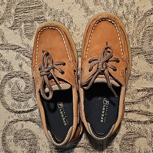 Sperry Boat Shoes - Picture 4 of 7
